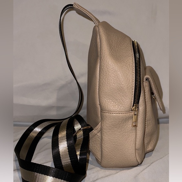 Spence Multi Compartment Slingback - Like Dream - Picture 3 of 15